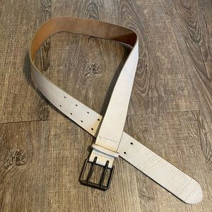 GAP Genuine Leather Belt Size Medium